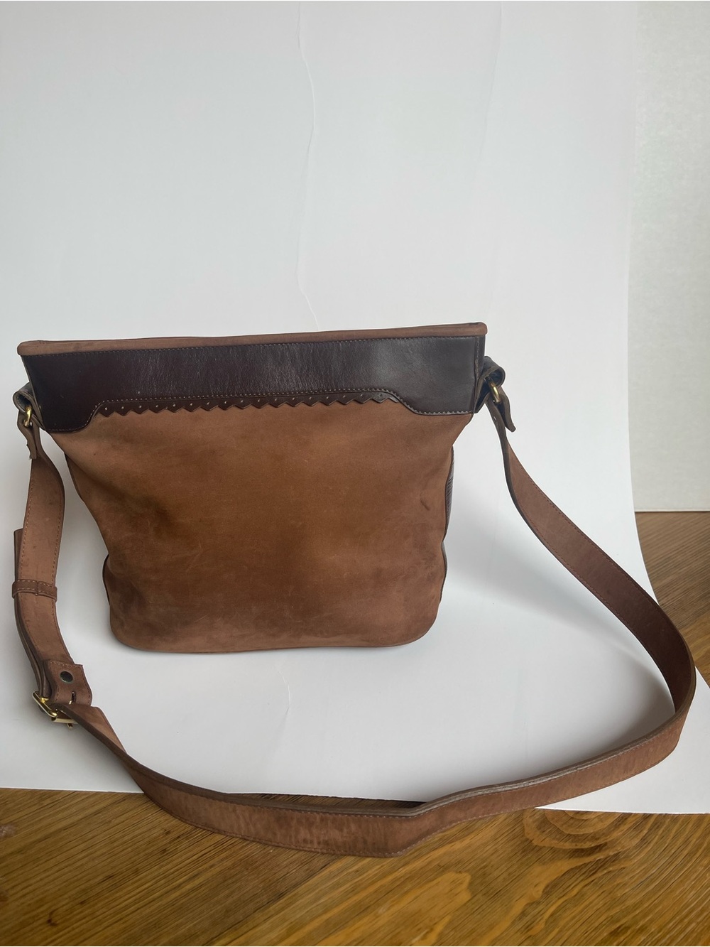 Tano Brown Leather Crossbody Bag Two Tone Slouchy Boho Shoulder Purse